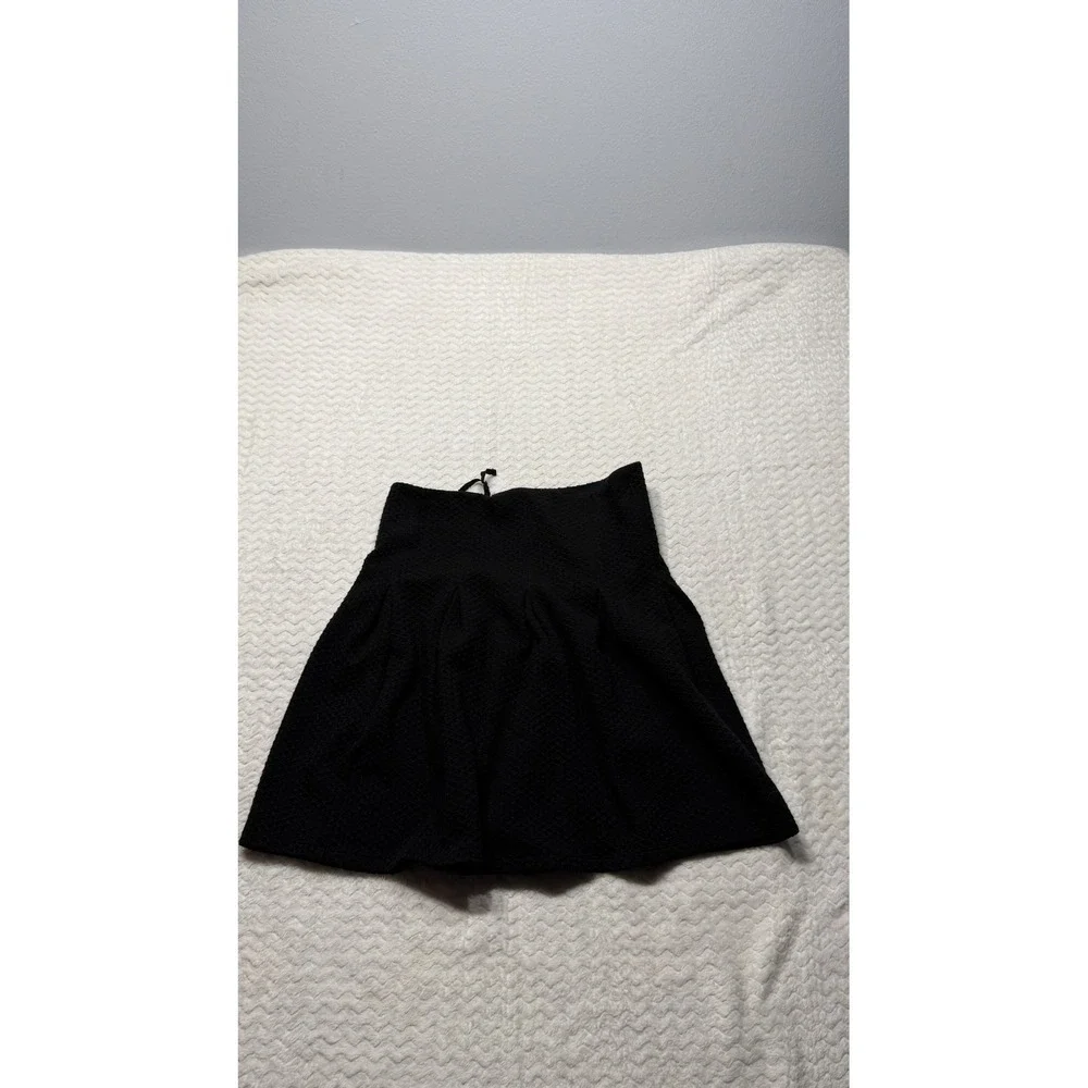 Maeve Black Textured Diamond Matelasse Pleated Mini Skirt Size 2 High Waist